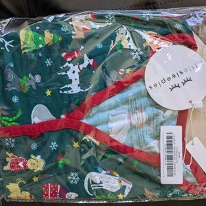 Little Sleepies Holiday Hounds Women's Shirt - Large.L